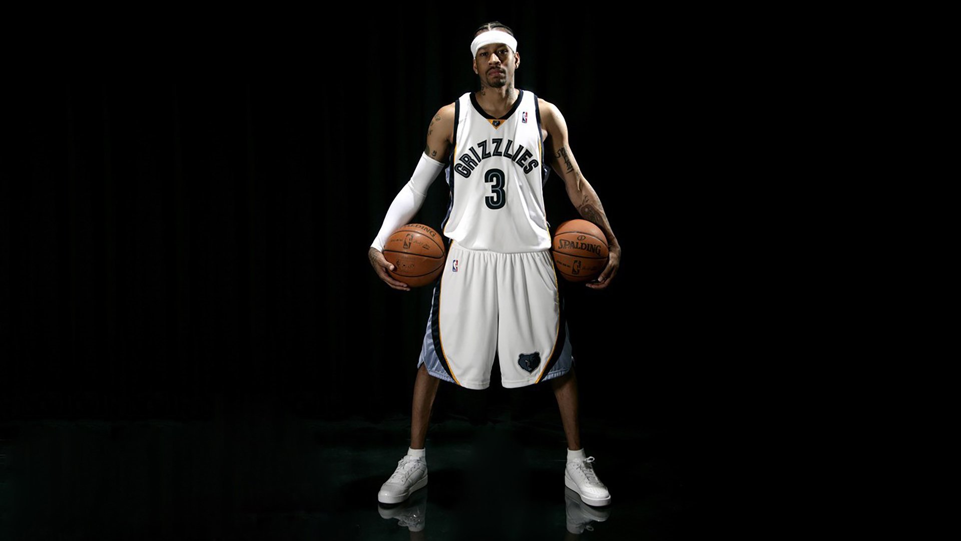 库兹马诺维奇在巴黎奥运会手球比赛中多次扑救关键球，nba库兹马